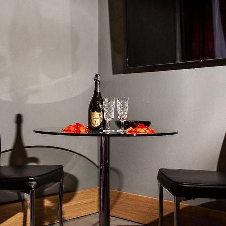 Umberto I° Suite & Spa ナポリ エクステリア 写真
