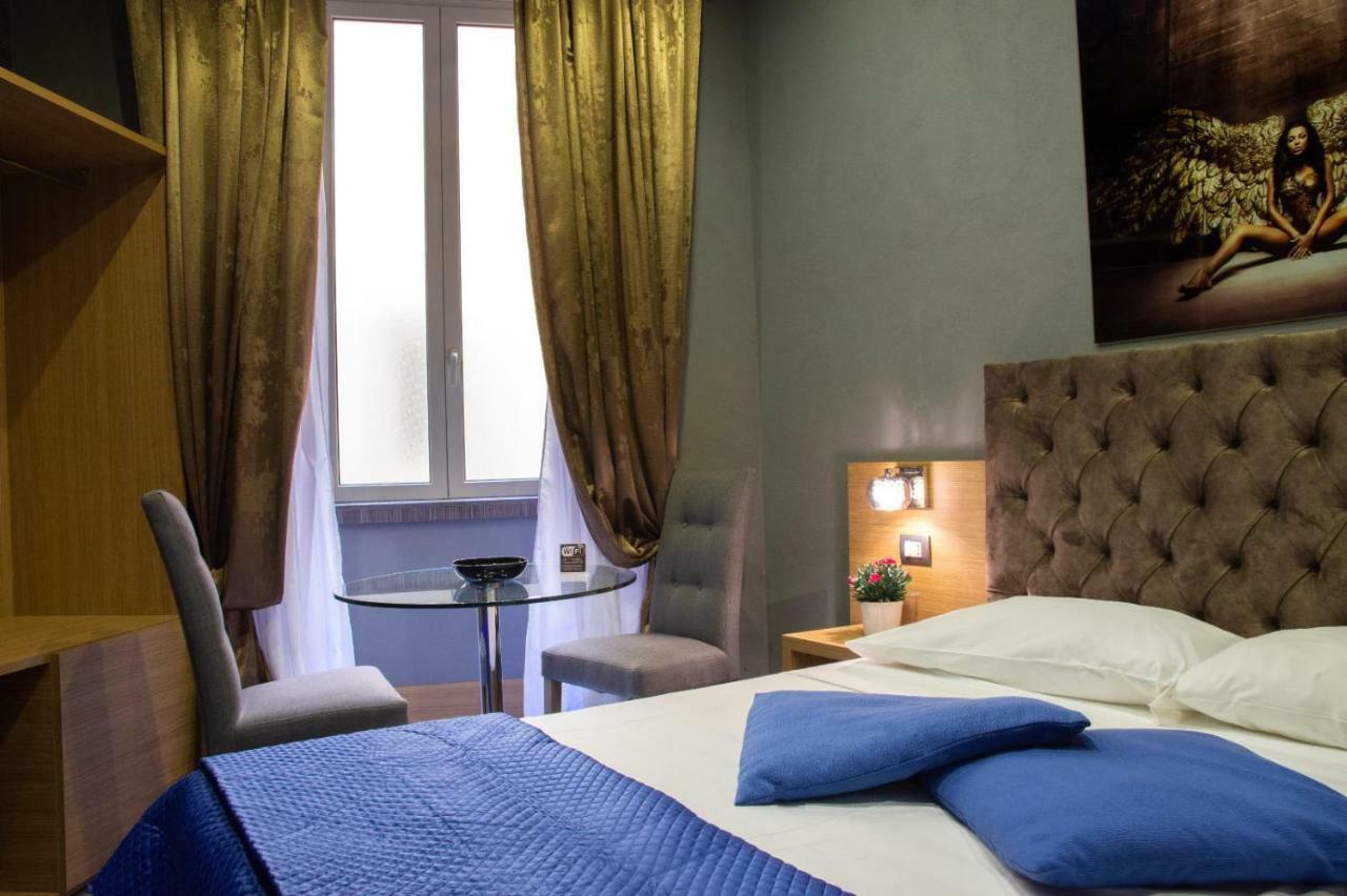 Umberto I° Suite & Spa ナポリ エクステリア 写真